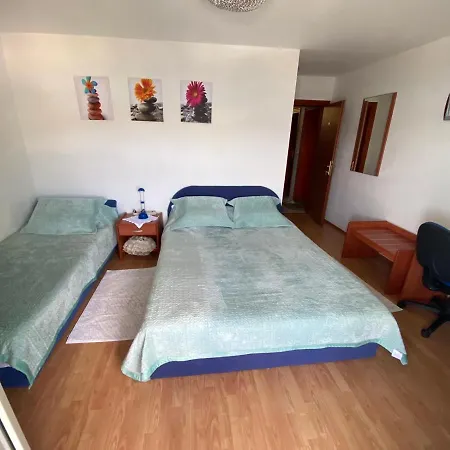 アパートホテル Lilac