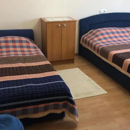 アパートホテル Lilac 3*