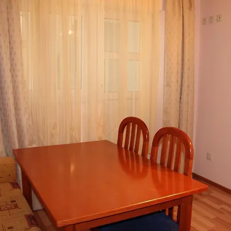 Lilac アパートホテル トロギール