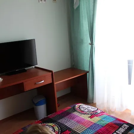 アパートホテル Lilac