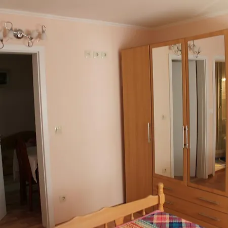 Lilac アパートホテル