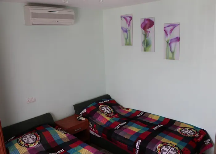Aparthotel Lilac Trogir
