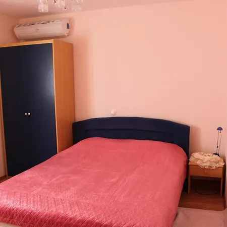 Aparthotel Lilac Traù